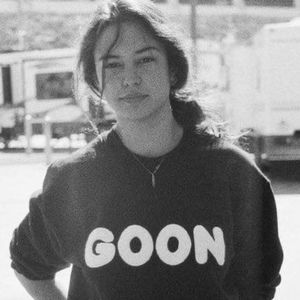 Meet your Posher, Nayeli